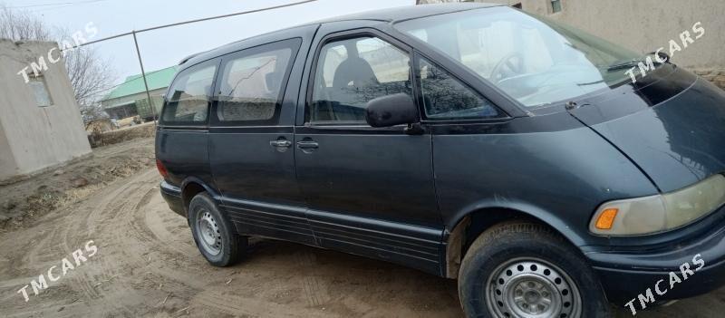 Toyota Previa 1993 - 60 000 TMT - Гурбансолтан Едже - img 1