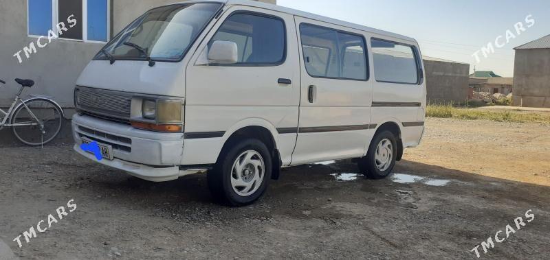 Toyota Hiace 1994 - 60 000 TMT - Теджен - img 1