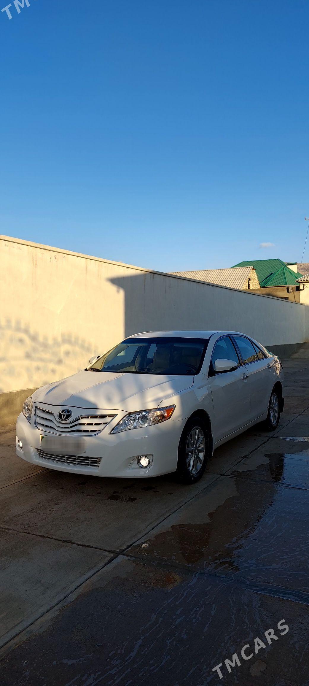 Toyota Camry 2011 - 220 000 TMT - Balkanabat - img 1