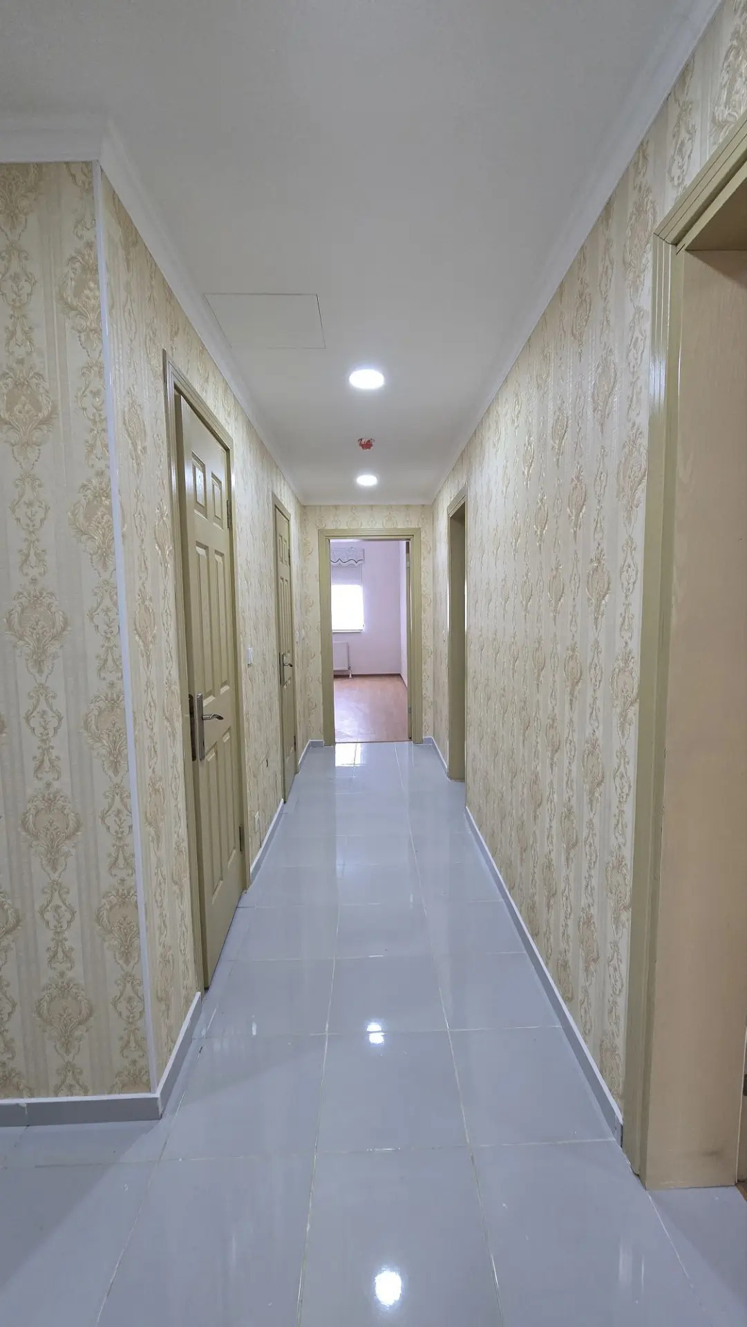 mir8. 2komnat - Мир 8 - img 1