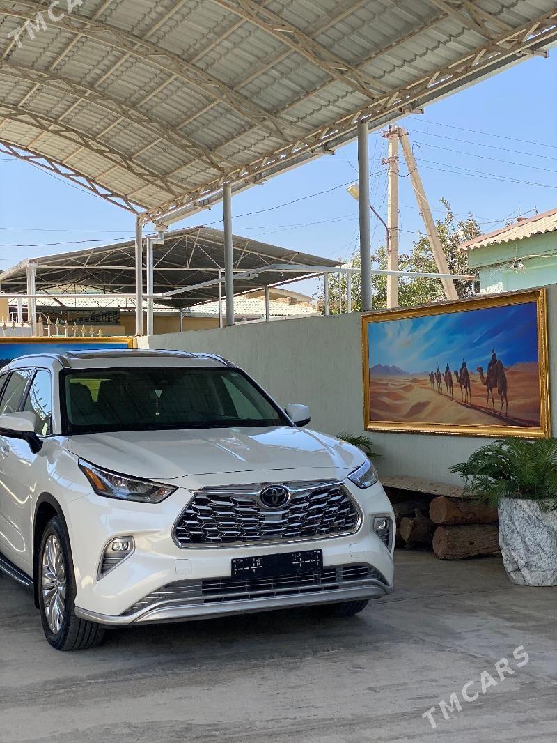 Toyota Highlander 2021 - 600 000 TMT - Aşgabat - img 1