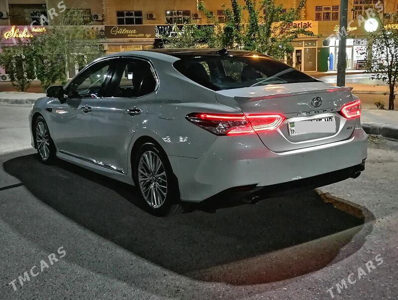 Toyota Camry 2018 - 340 000 TMT - Мары - img 1