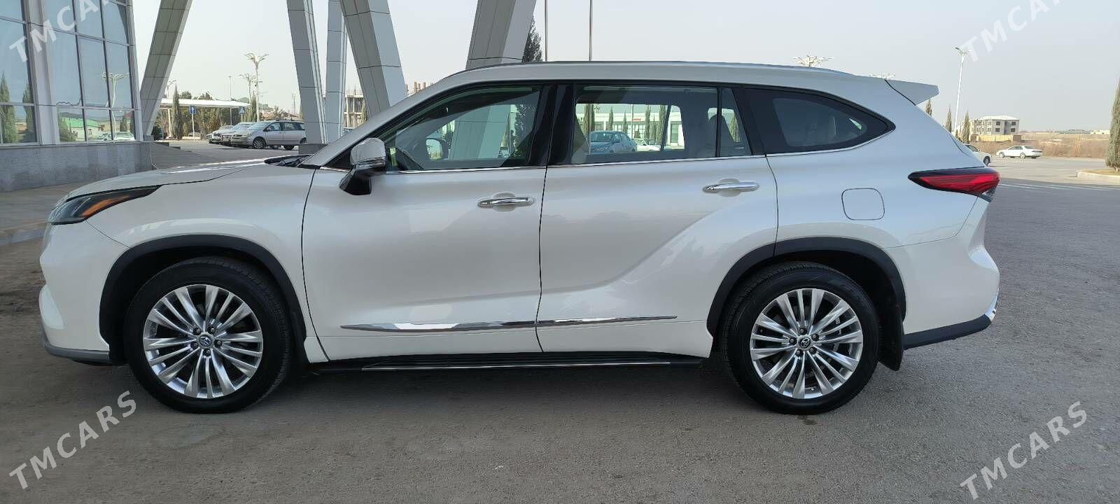 Toyota Highlander 2021 - 690 000 TMT - Туркменабат - img 1