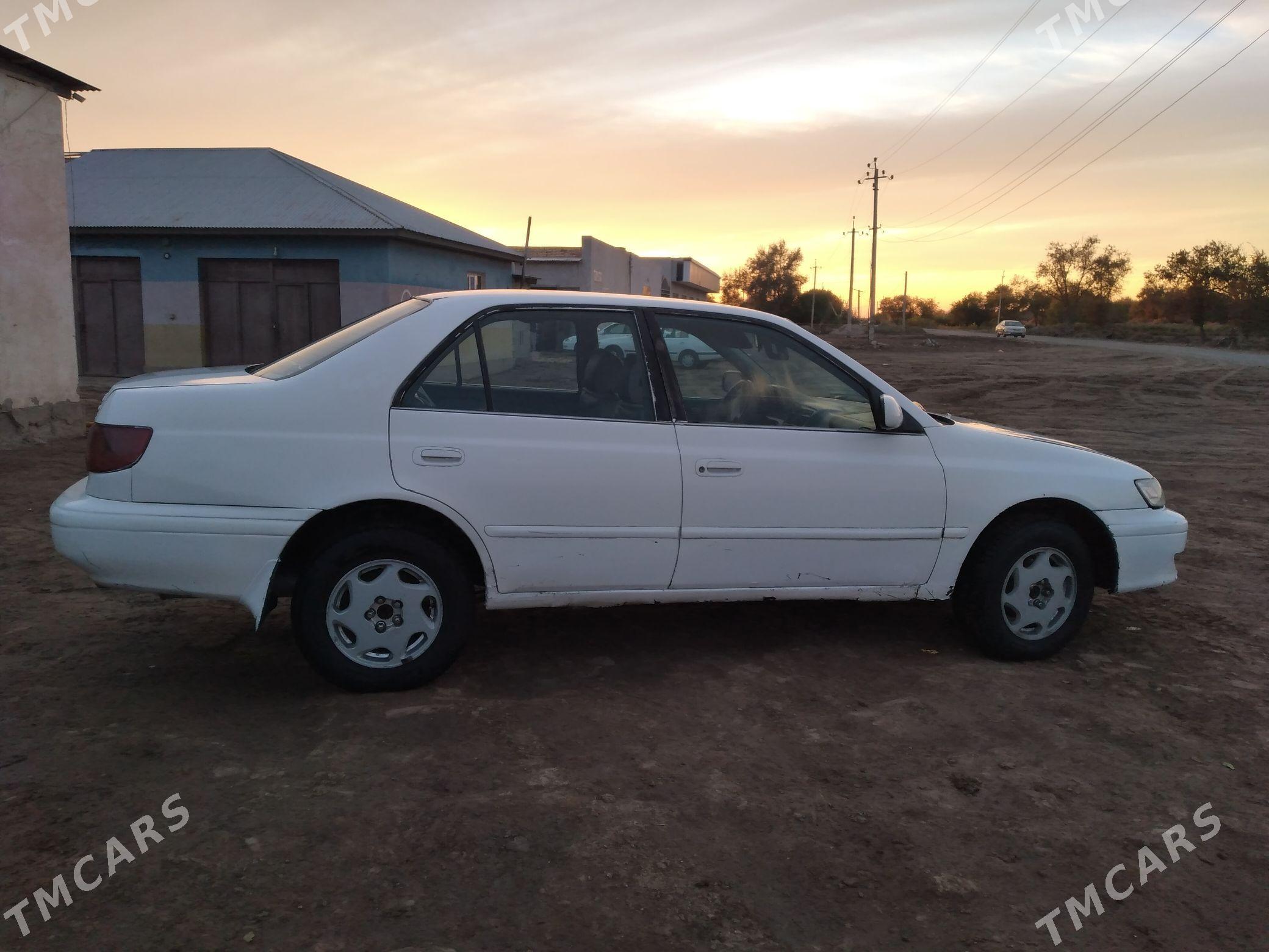 Toyota Corona 1998 - 88 000 TMT - етр. Туркменбаши - img 1