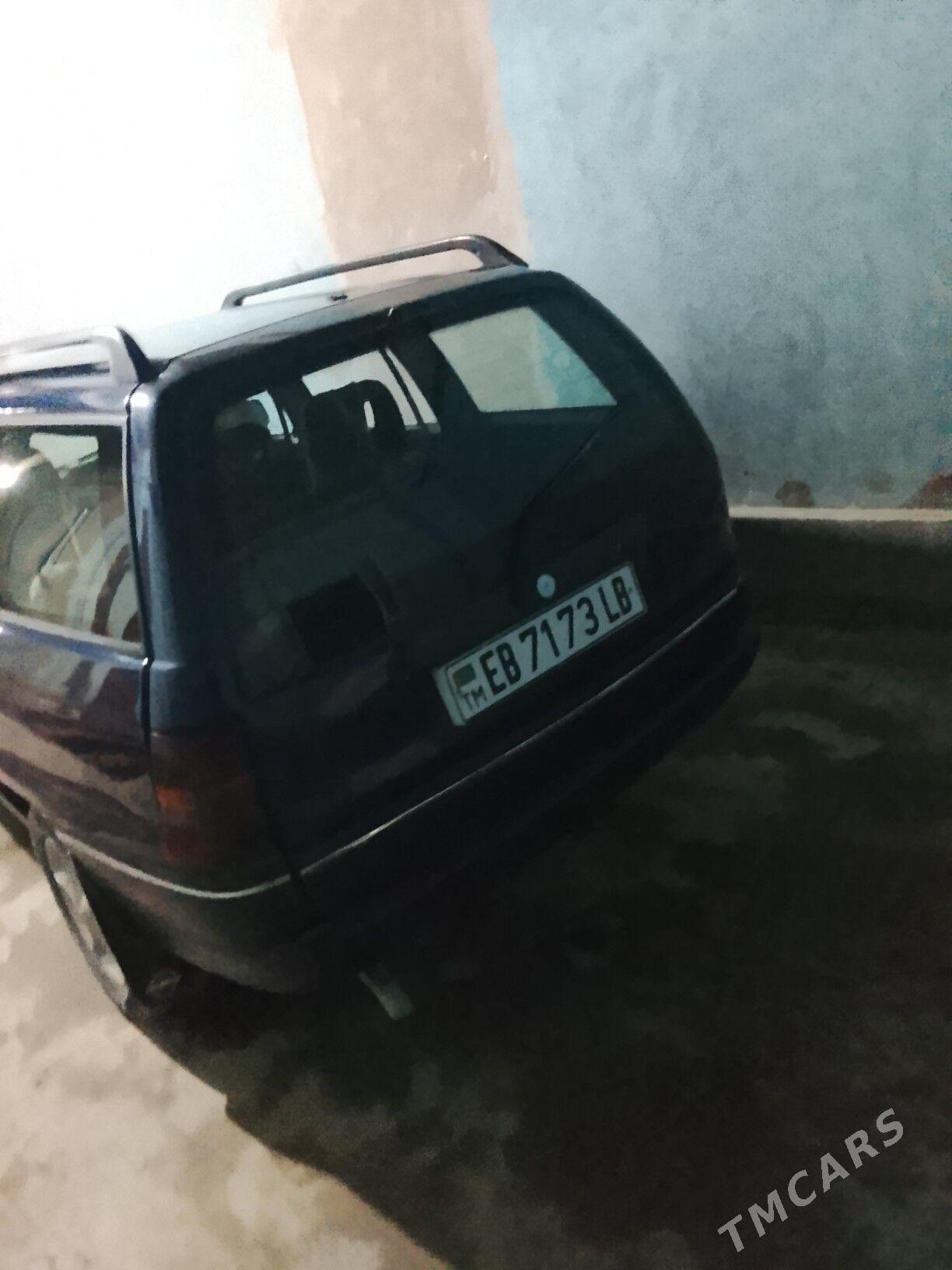 Opel Astra 1993 - 45 000 TMT - Чарджоу - img 1