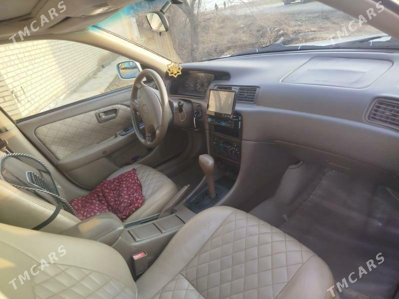 Toyota Camry 1997 - 140 000 TMT - Garabekewül - img 1