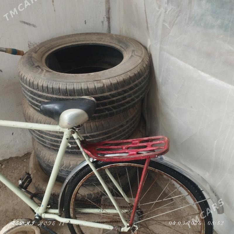 Велик Урал - Türkmenabat - img 1