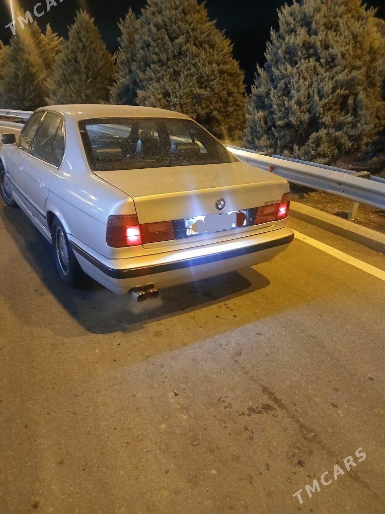 BMW E34 1992 - 60 000 TMT - Туркменбаши - img 1