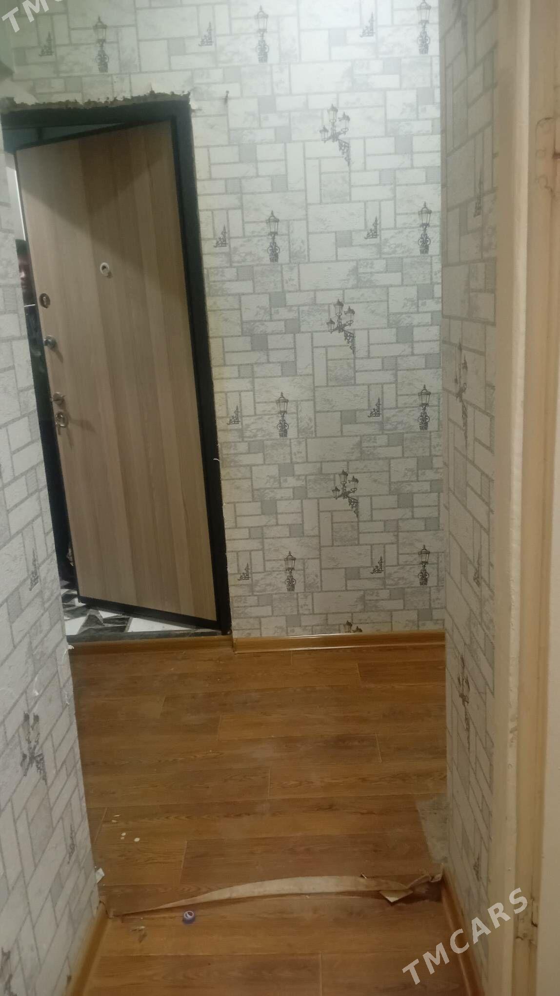 satlyk 1 komnt - Туркменабат - img 1