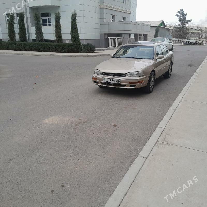 Toyota Camry 1994 - 119 000 TMT - Мары - img 1