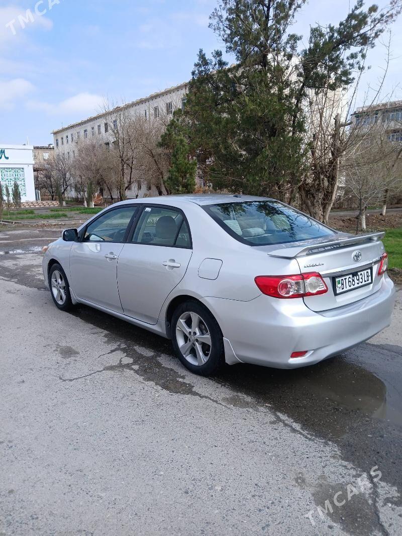 Toyota Corolla 2011 - 155 000 TMT - Туркменабат - img 1