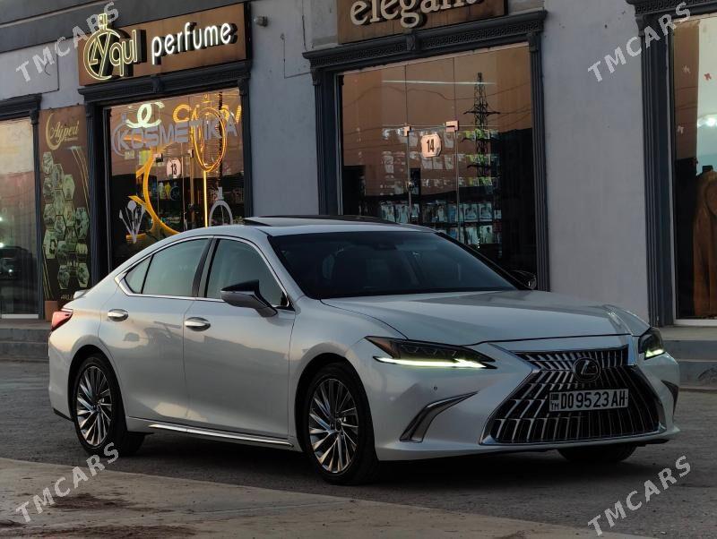 Lexus ES 350 2022 - 520 000 TMT - Теджен - img 1