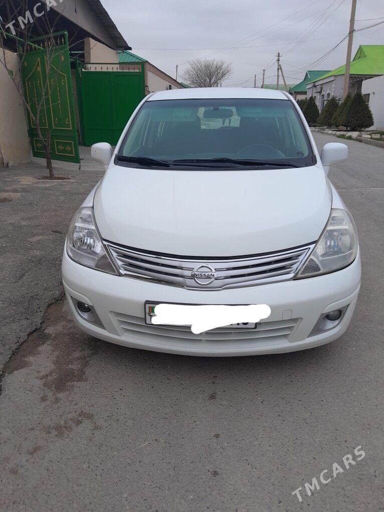 Nissan Versa 2011 - 137 000 TMT - Бузмеин - img 1