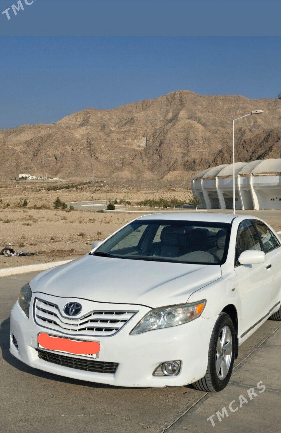 Toyota Camry 2010 - 150 000 TMT - Балканабат - img 1