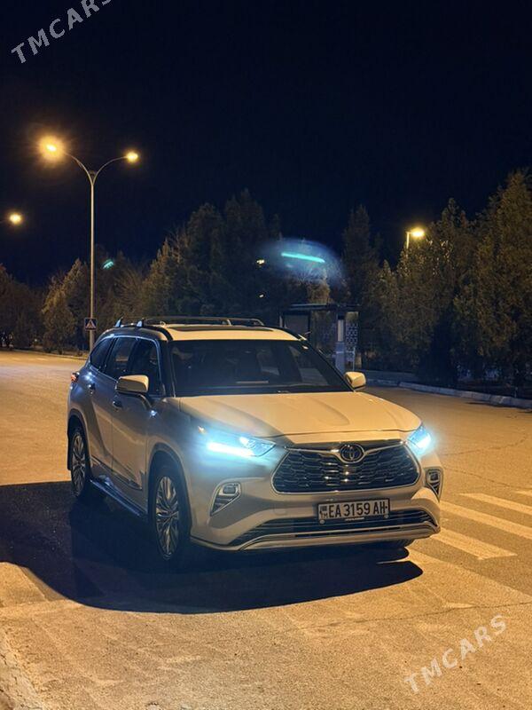 Toyota Highlander 2023 - 590 000 TMT - Aşgabat - img 1