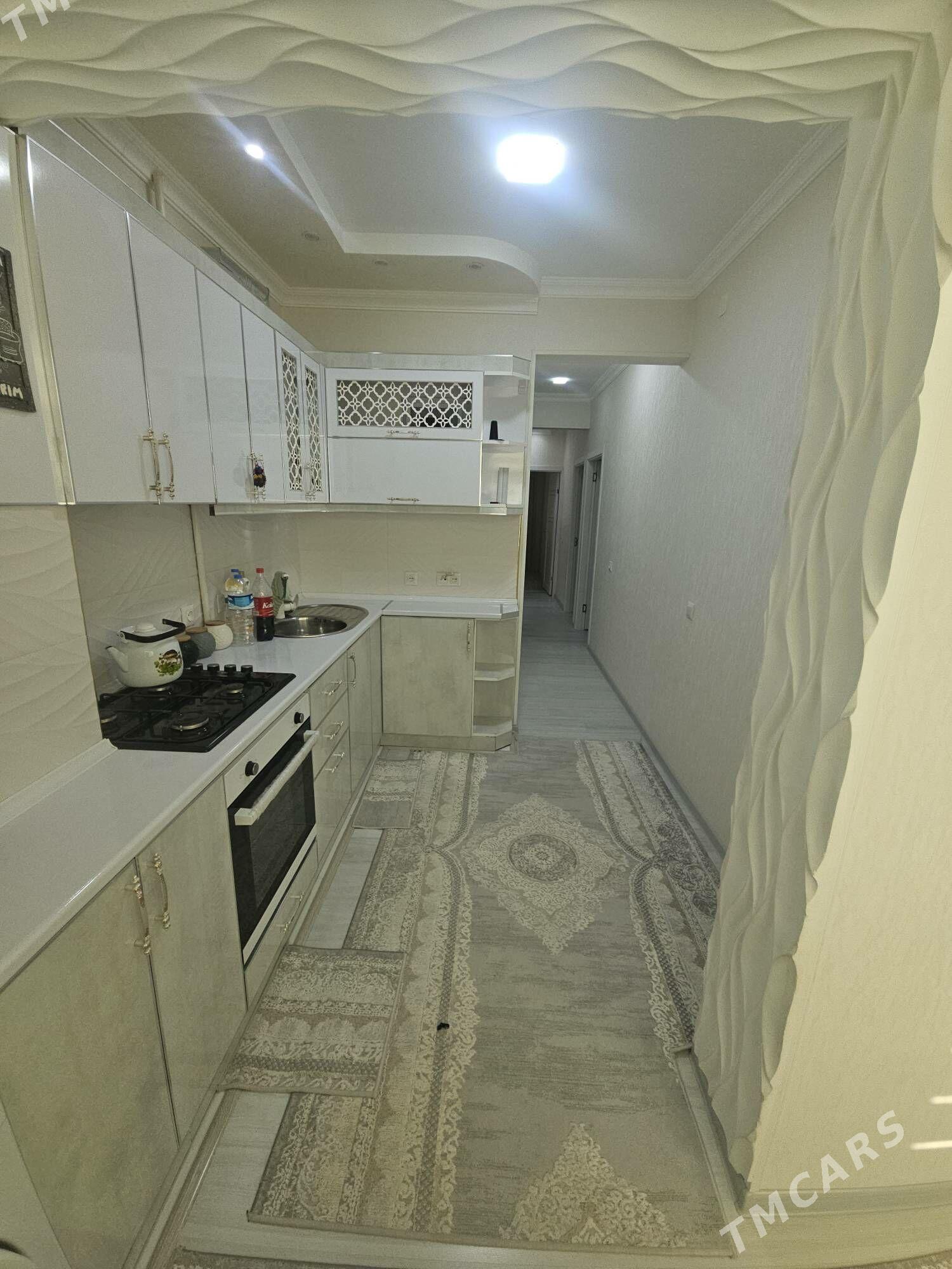 2 etaz 3 komn - Балканабат - img 1