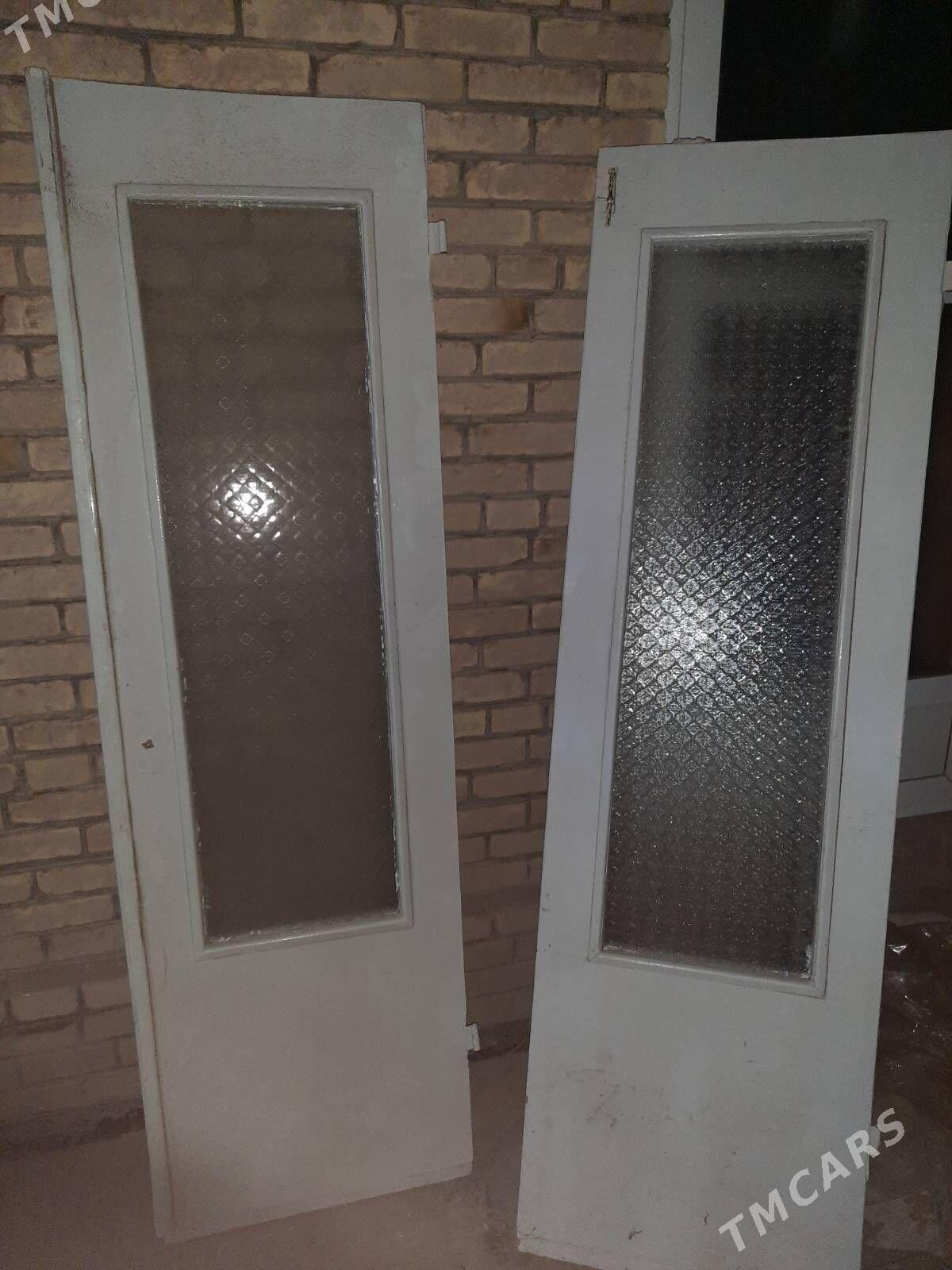 деревянная дверь в зал - Туркменабат - img 1