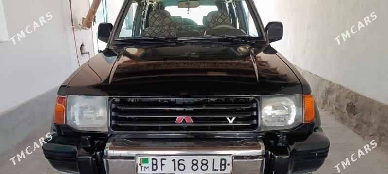 Mitsubishi Montero 1995 - 80 000 TMT - Köýtendag - img 1