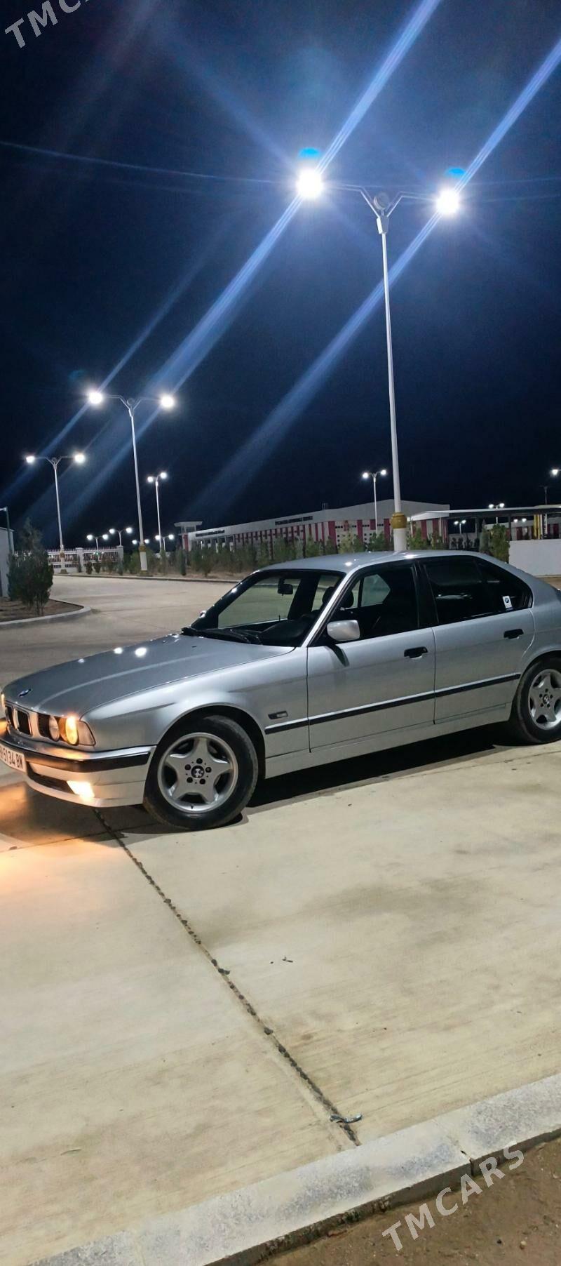 BMW 525 1996 - 110 000 TMT - Джебел - img 1