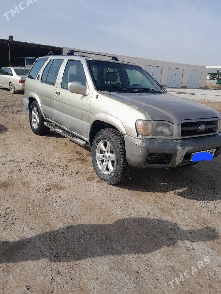Nissan Pathfinder 2000 - 55 000 TMT - Mary - img 1