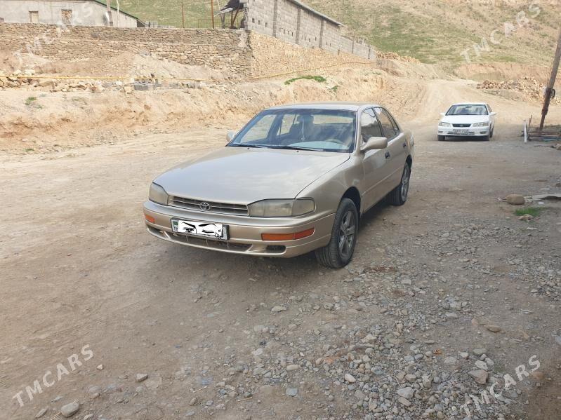 Toyota Camry 1994 - 84 000 TMT - Магданлы - img 1