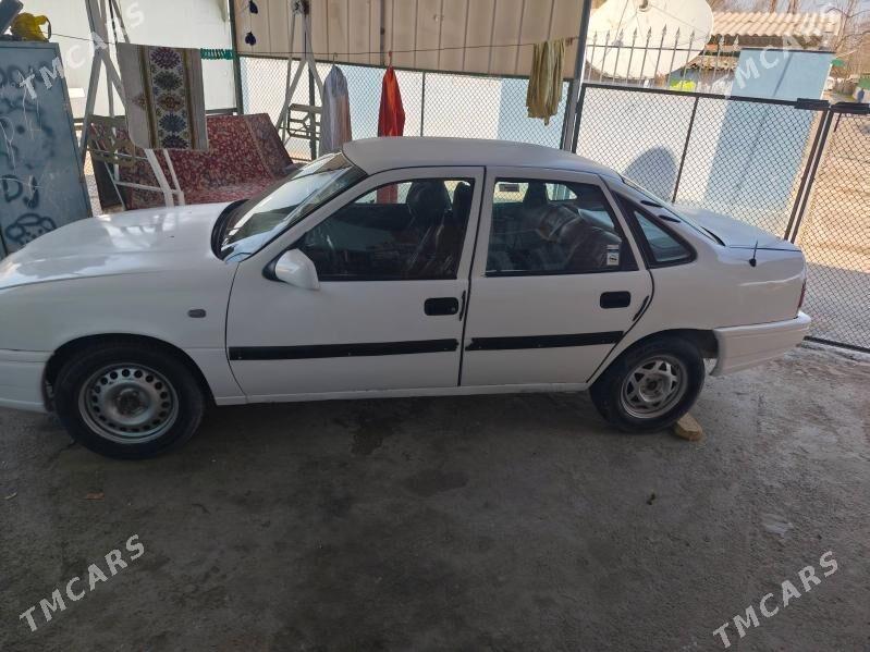 Opel Vectra 1991 - 28 000 TMT - Ялкым - img 1