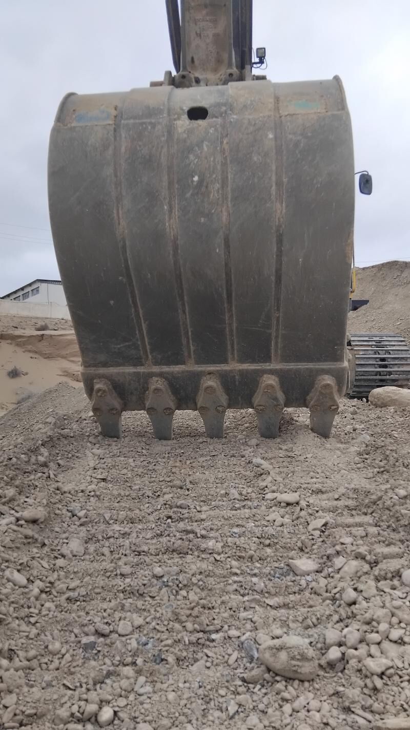 Ekiskwatyr köwş 40 000 TMT - Бузмеин - img 1