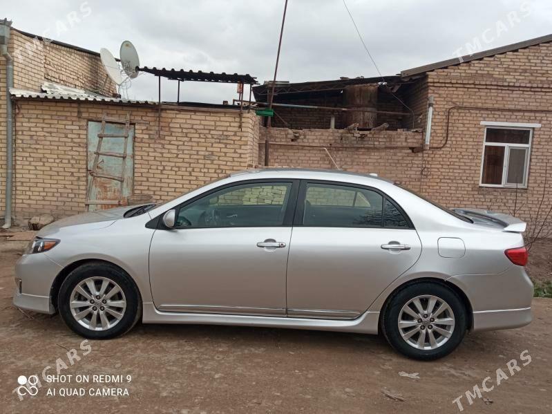 Toyota Corolla 2010 - 160 000 TMT - Çärjew - img 1