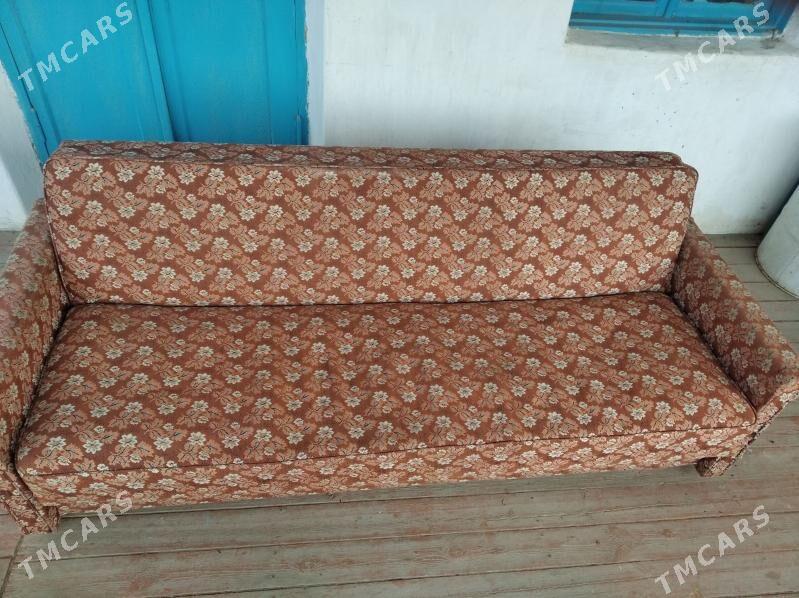 Диван - Türkmenbaşy - img 1