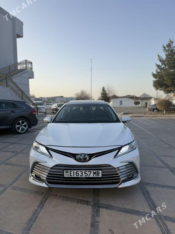 Toyota Camry 2022 - 330 000 TMT - Мары - img 1