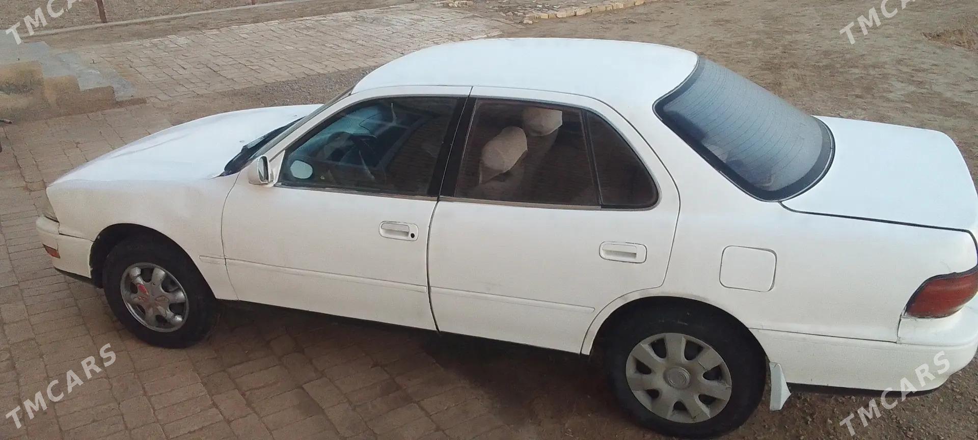 Toyota Camry 1992 - 50 000 TMT - Mary - img 1