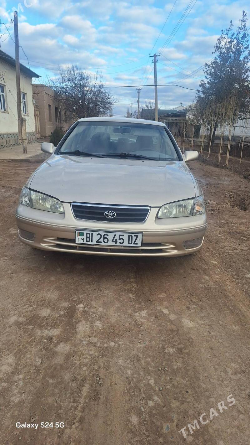 Toyota Camry 2001 - 170 000 TMT - Köneürgenç - img 1