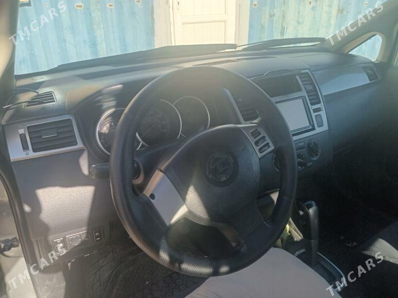 Nissan Versa 2010 - 135 000 TMT - Balkanabat - img 1