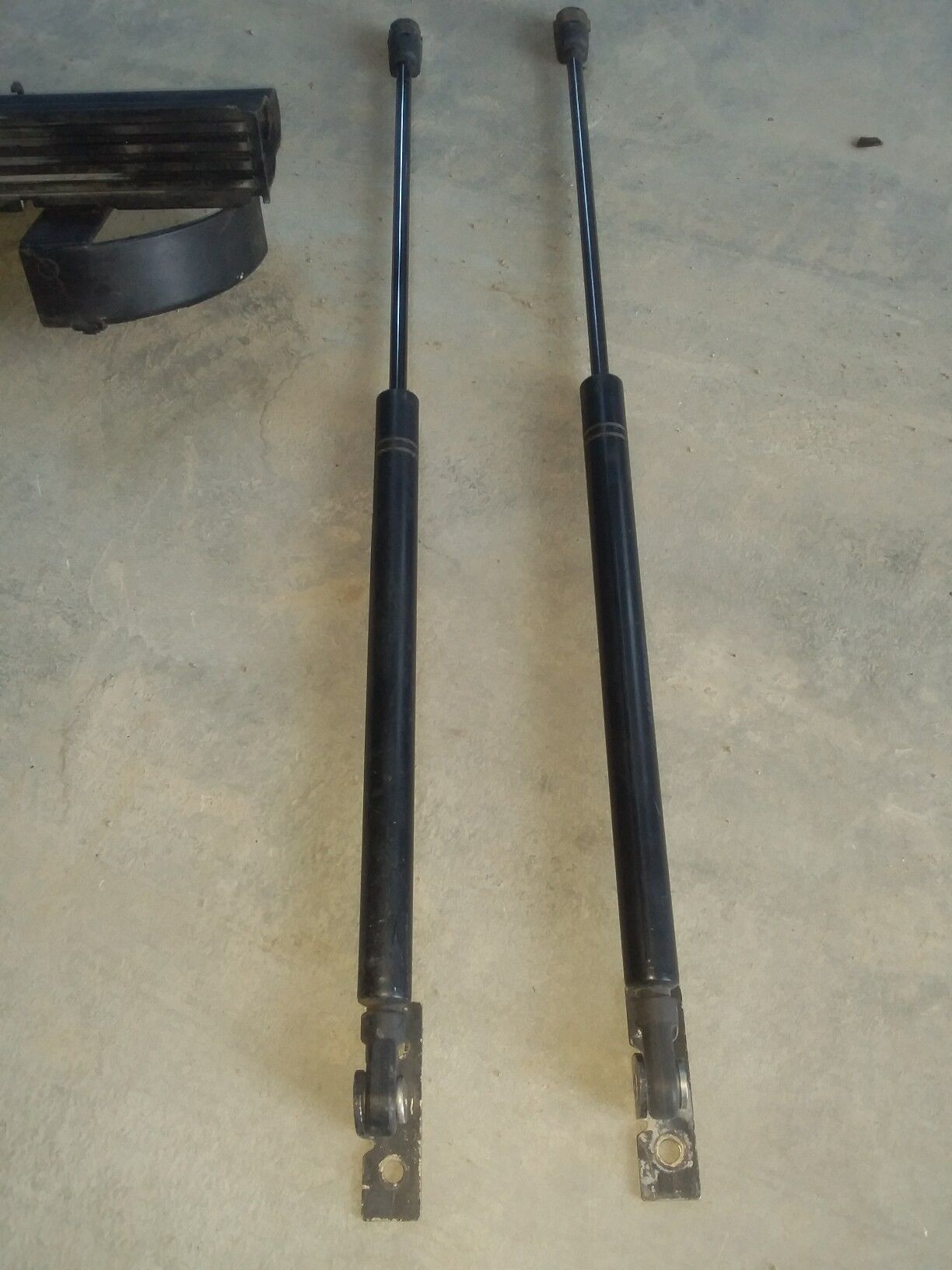 Opel Amega B Kapot slindir✔📣 300 TMT - Шабатский этрап - img 1