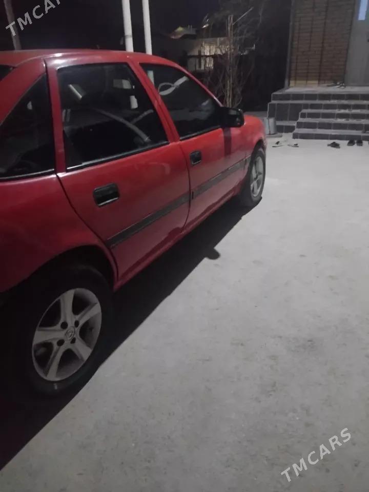 Opel Vectra 1992 - 30 000 TMT - Сакарчага - img 1
