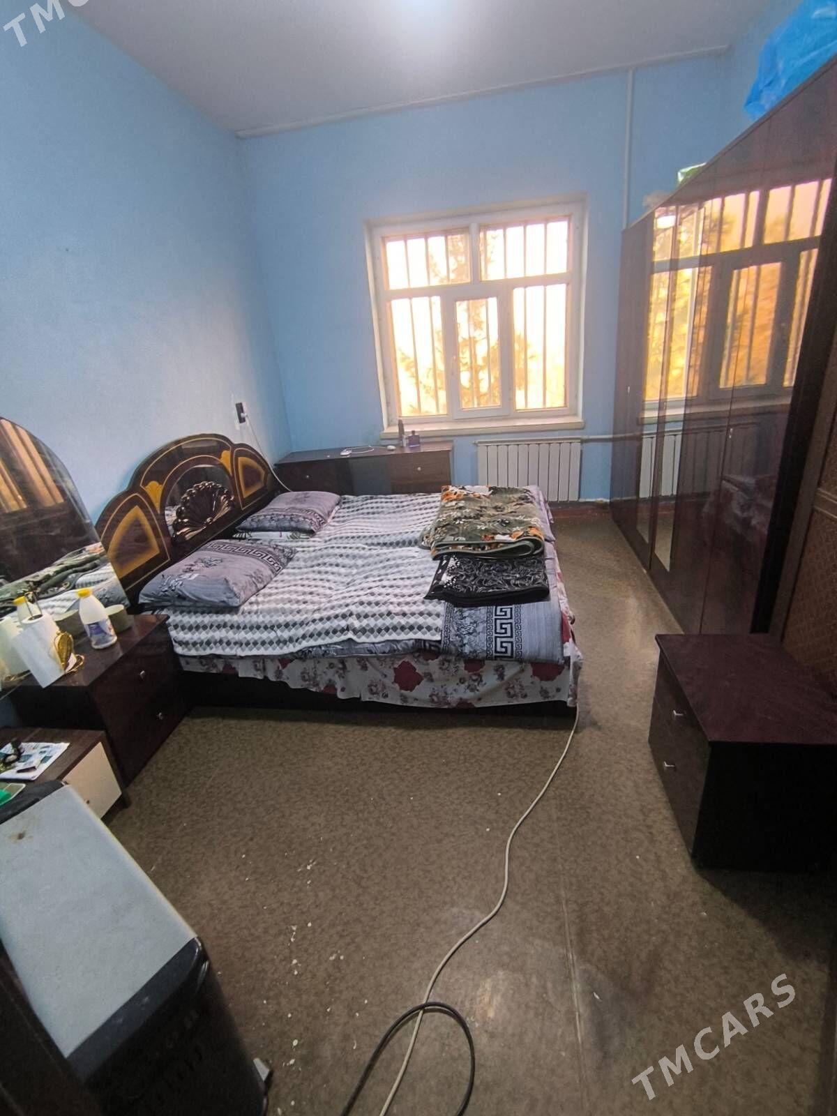 Eyesinden 2kom Gaudanka - Ашхабад - img 1