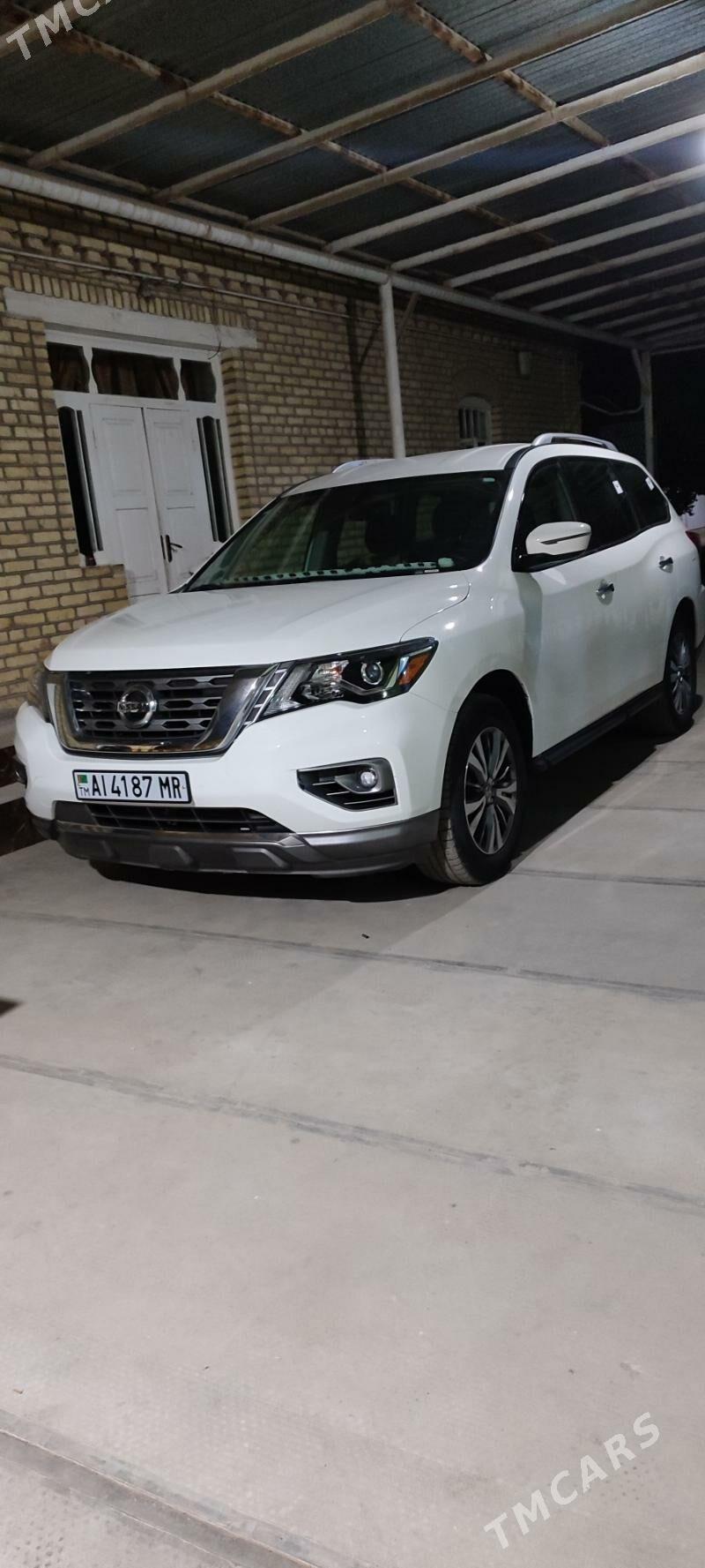 Nissan Pathfinder 2020 - 300 000 TMT - Сакарчага - img 1