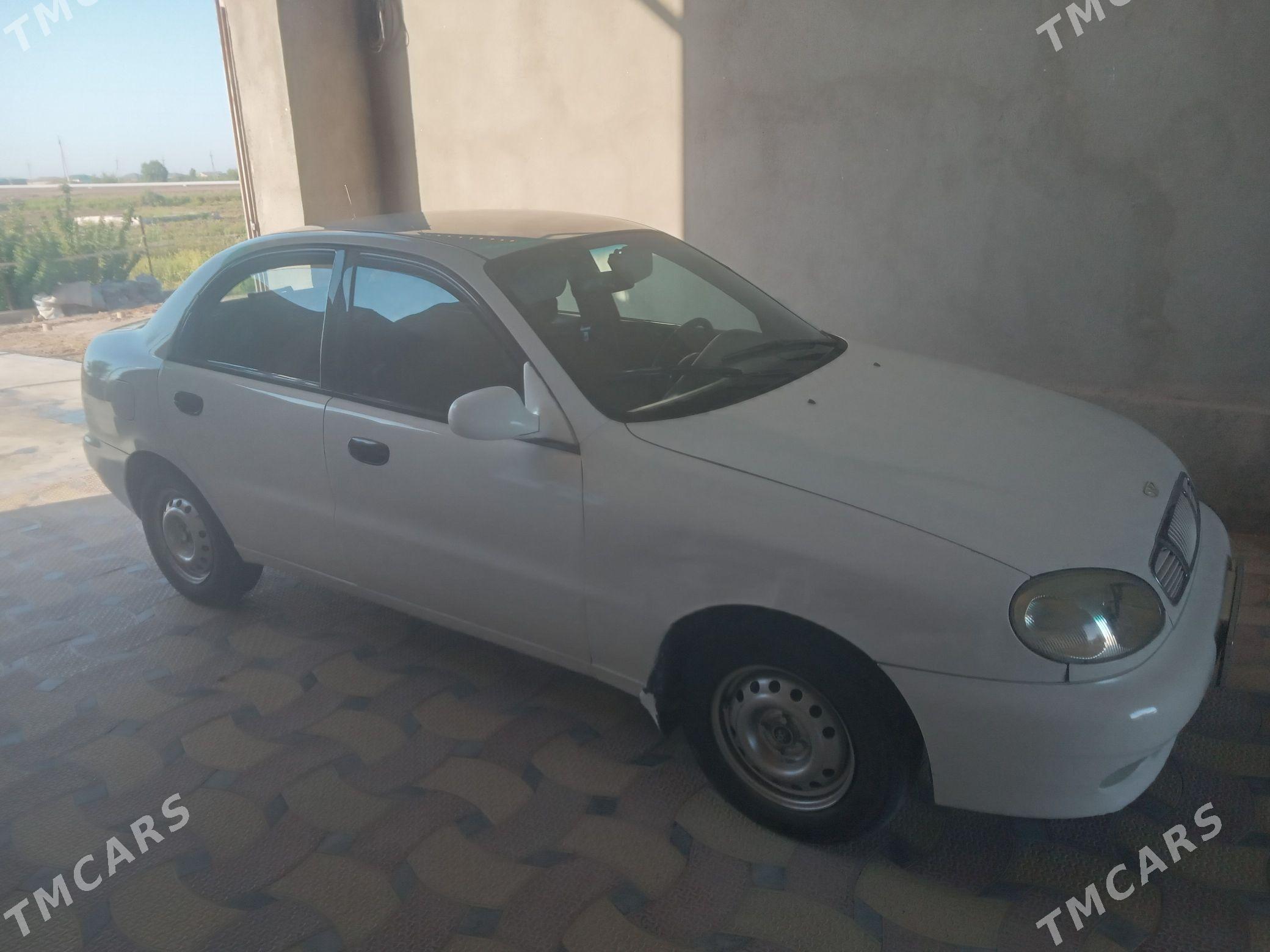Daewoo Lanos 1999 - 38 000 TMT - Дашогуз - img 1