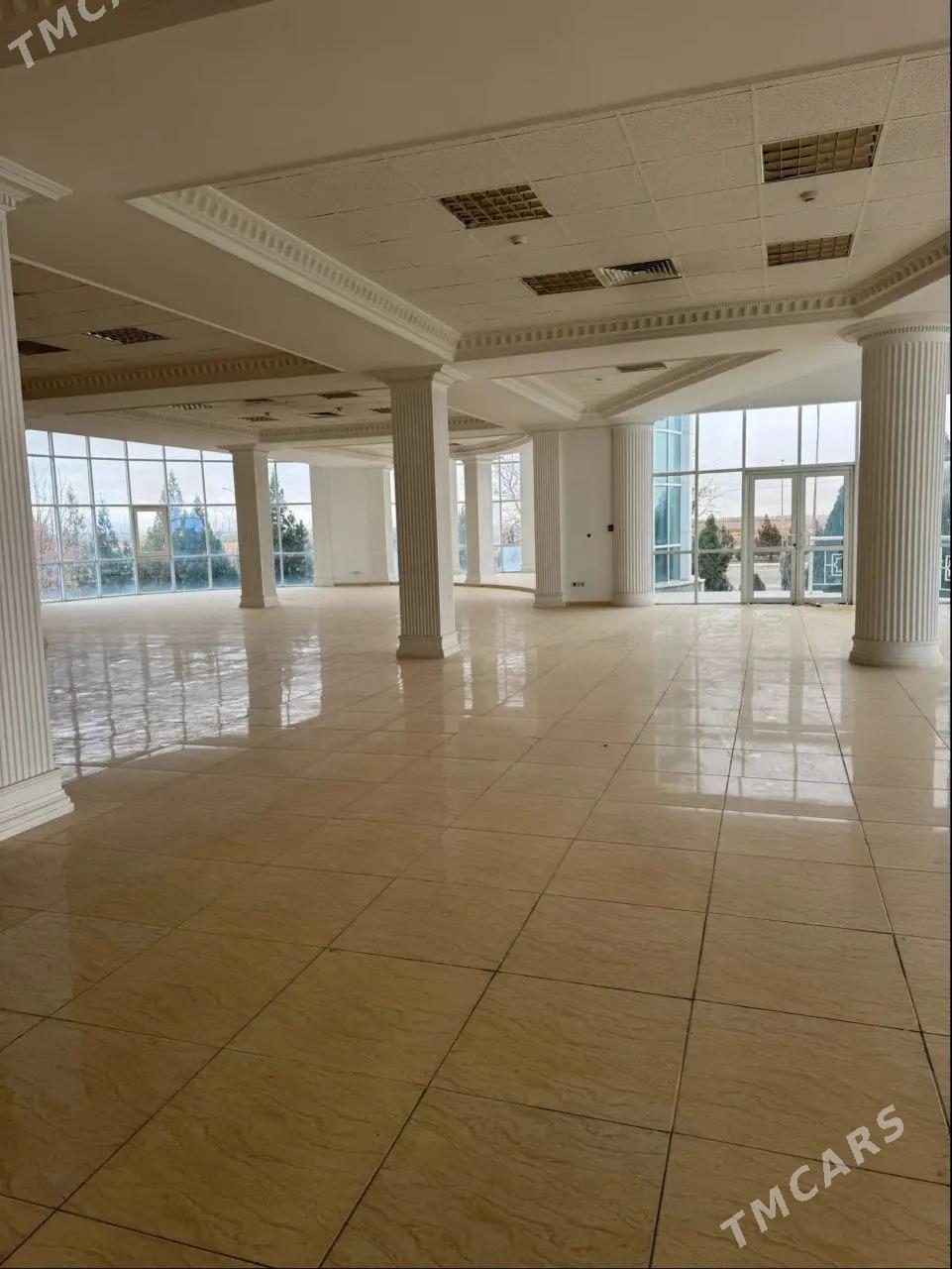 Arenda Pomesheniye 1500m2 - Рухабат (90-й разьезд) - img 1