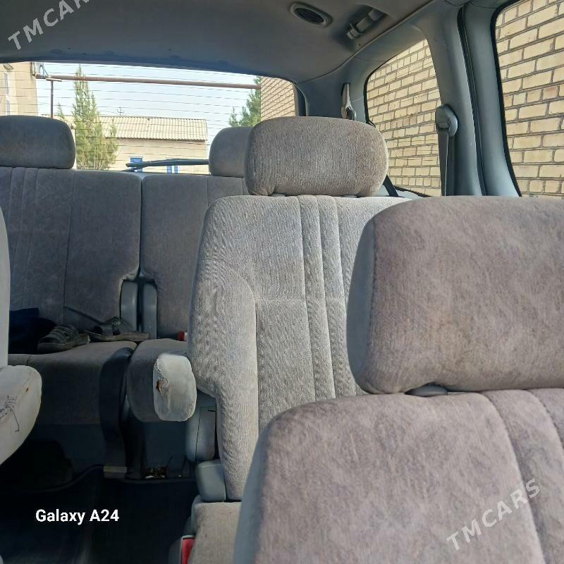 Toyota Sienna 2000 - 175 000 TMT - Гарабекевюл - img 1