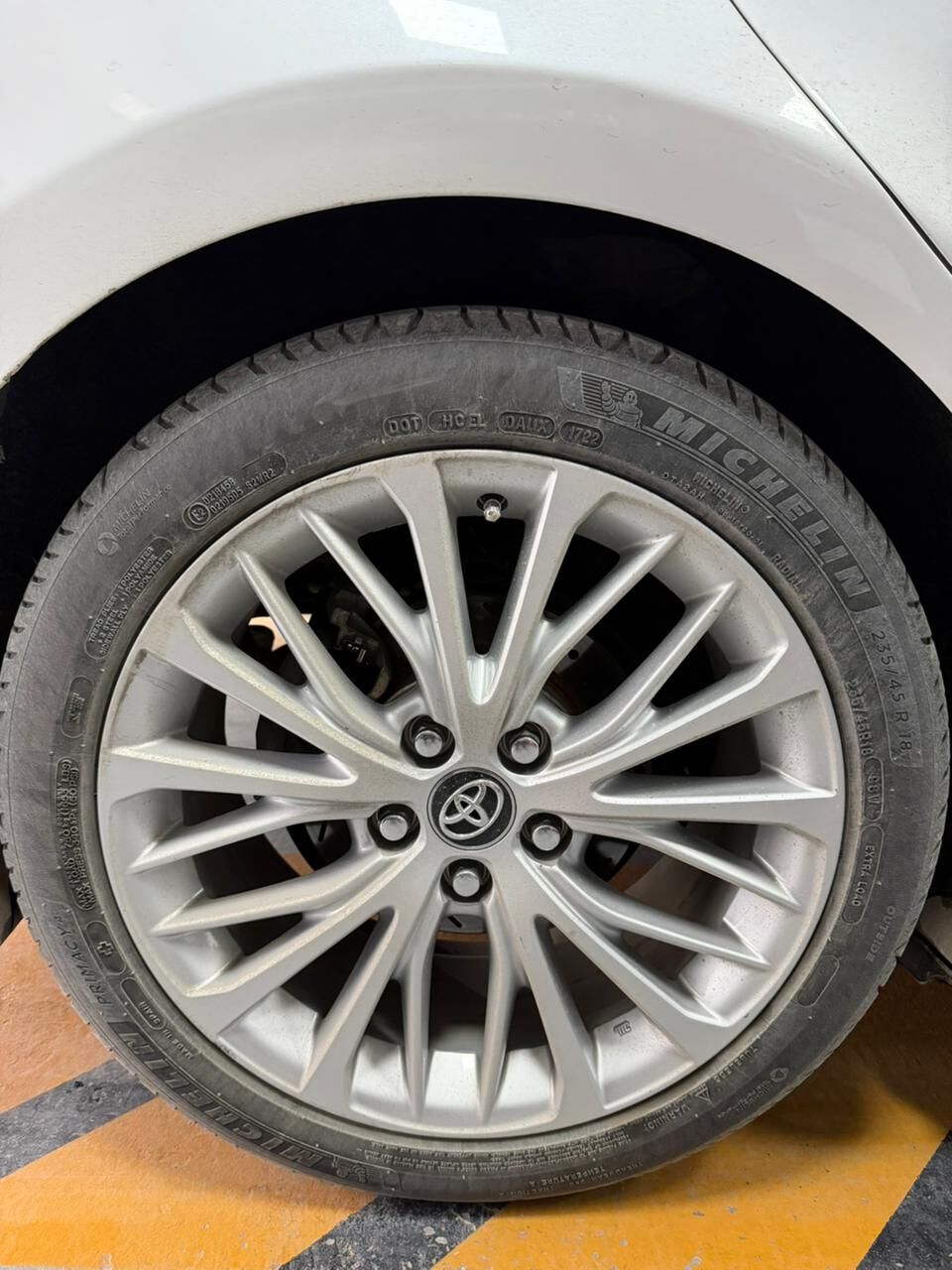 Michelin 235/45/18 Yyl22 4 000 TMT - 11 mkr - img 1