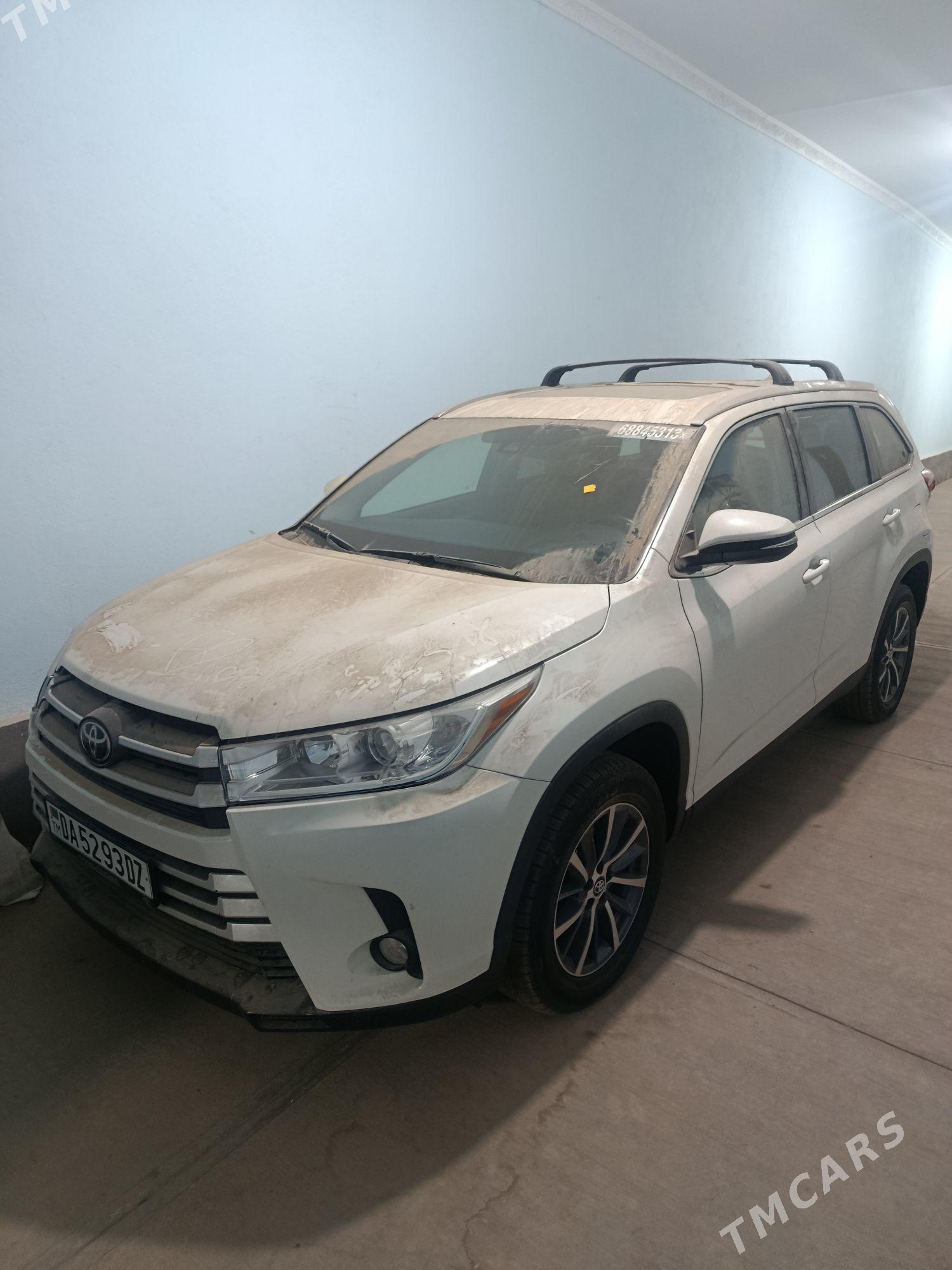 Toyota Highlander 2019 - 580 000 TMT - Дашогуз - img 1
