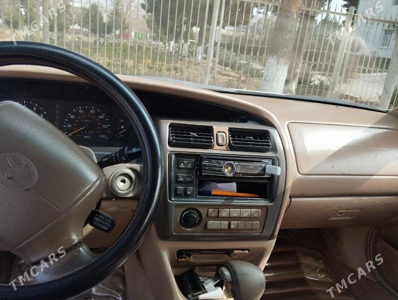 Toyota Avalon 1996 - 95 000 TMT - Ak bugdaý etraby - img 1