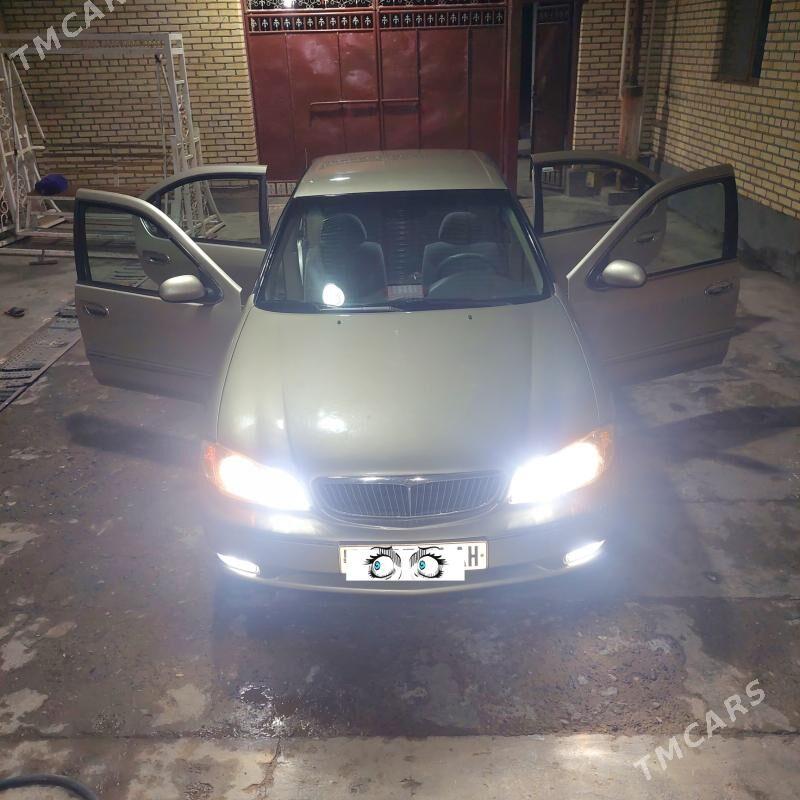 Nissan Maxima 2000 - 58 000 TMT - Анев - img 1