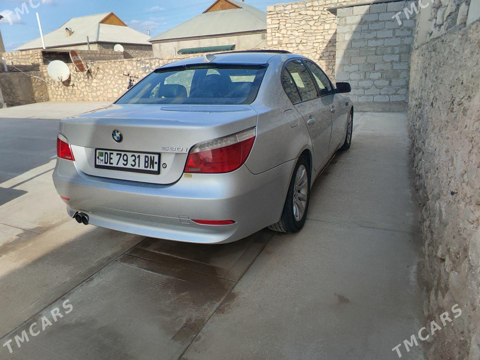 BMW E60 2004 - 170 000 TMT - Джебел - img 1