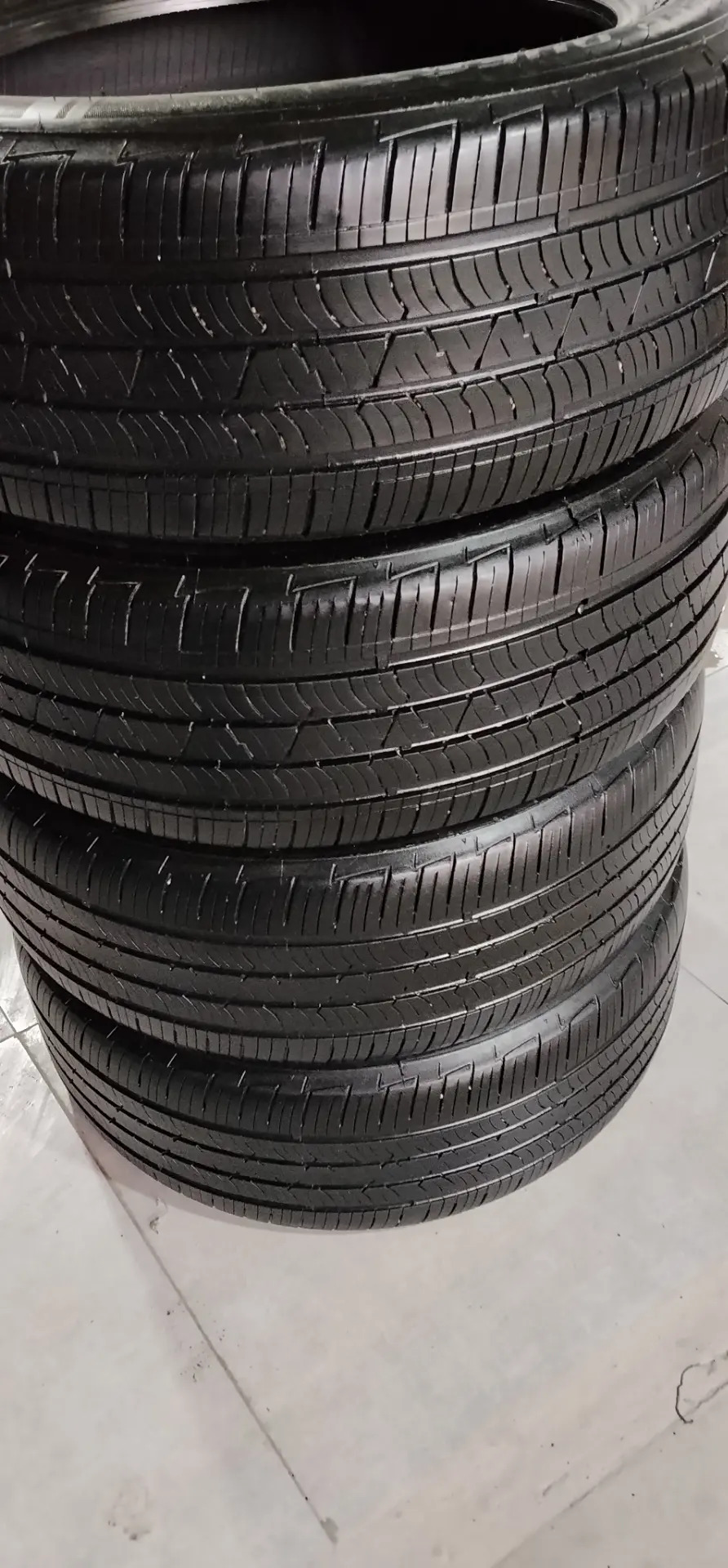 215 55 17 4şt 1 550 TMT - Гарадамак - img 1