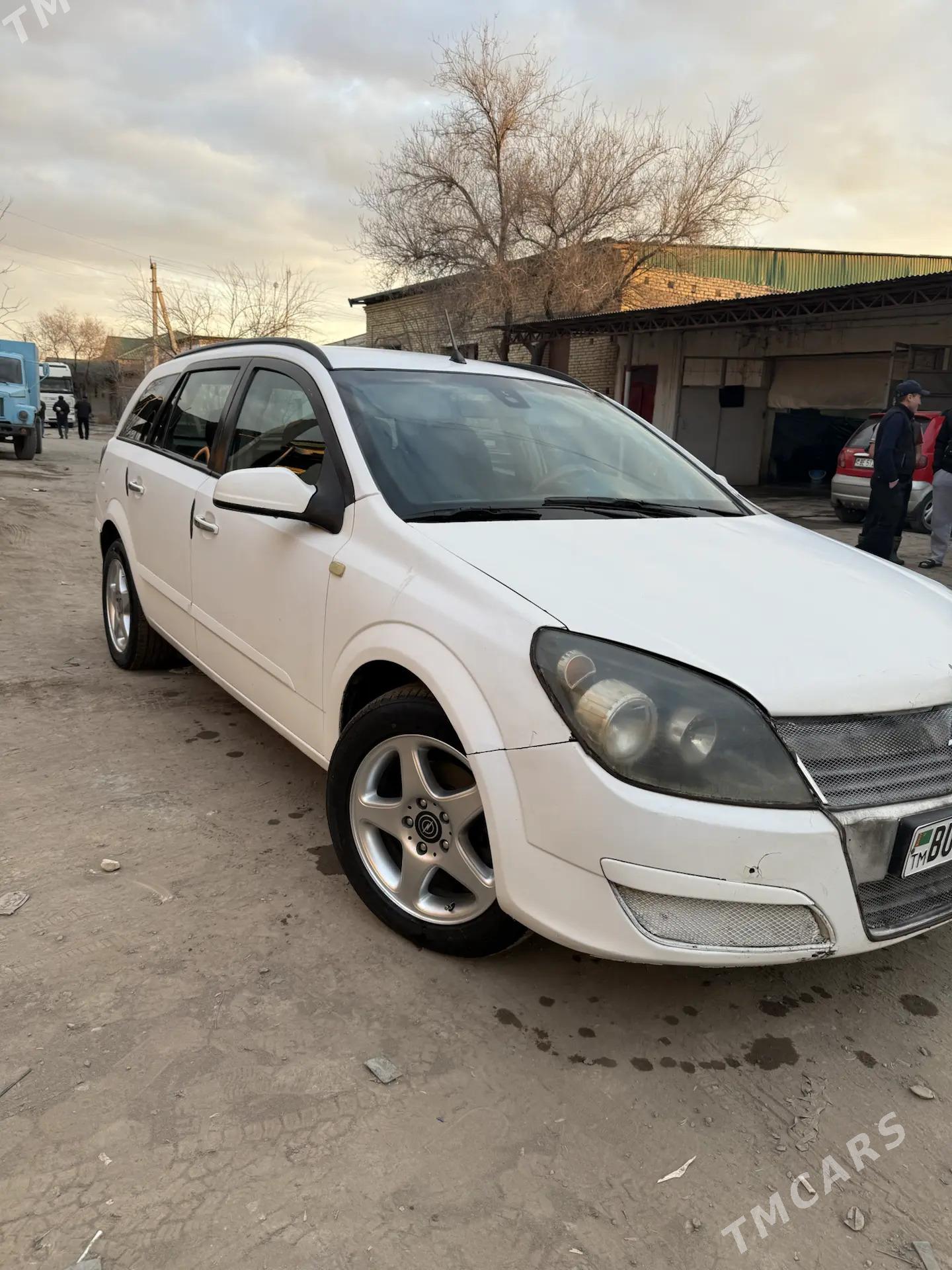 Opel Astra 2004 - 75 000 TMT - Дашогуз - img 1