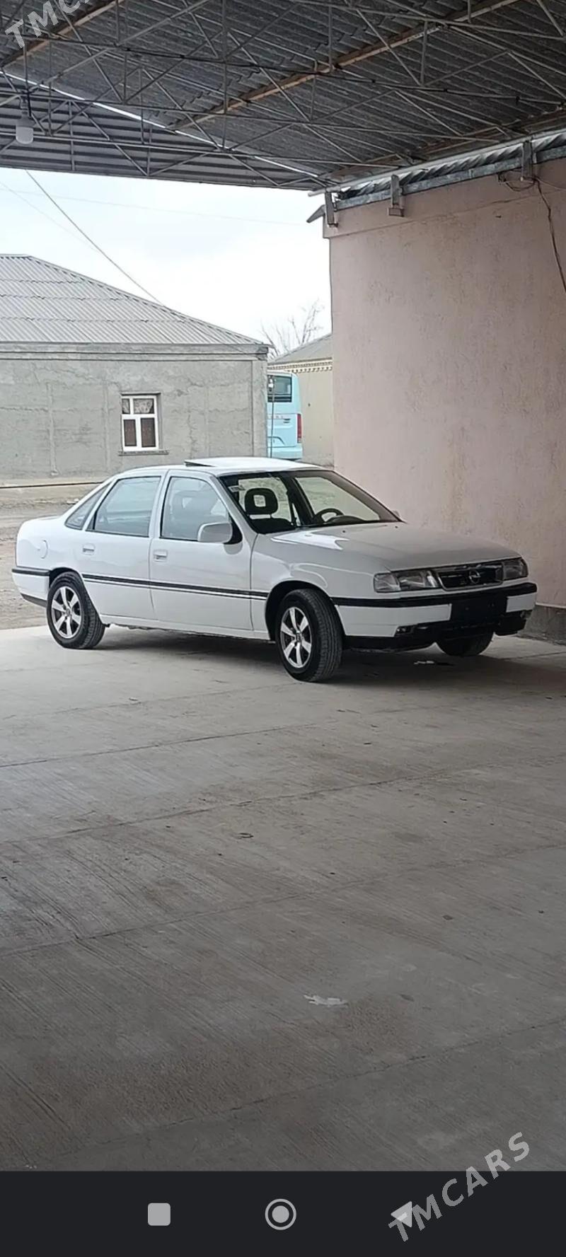 Opel Vectra 1992 - 42 000 TMT - Bäherden - img 1