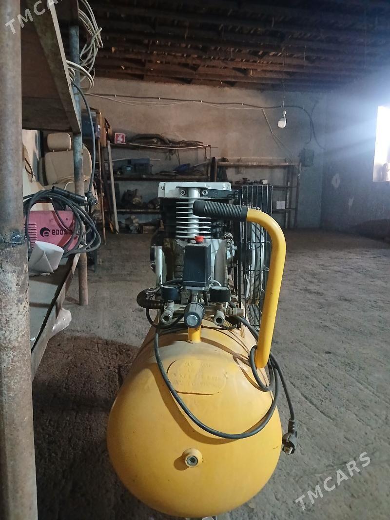 Kampresor 100litr - Дашогуз - img 1