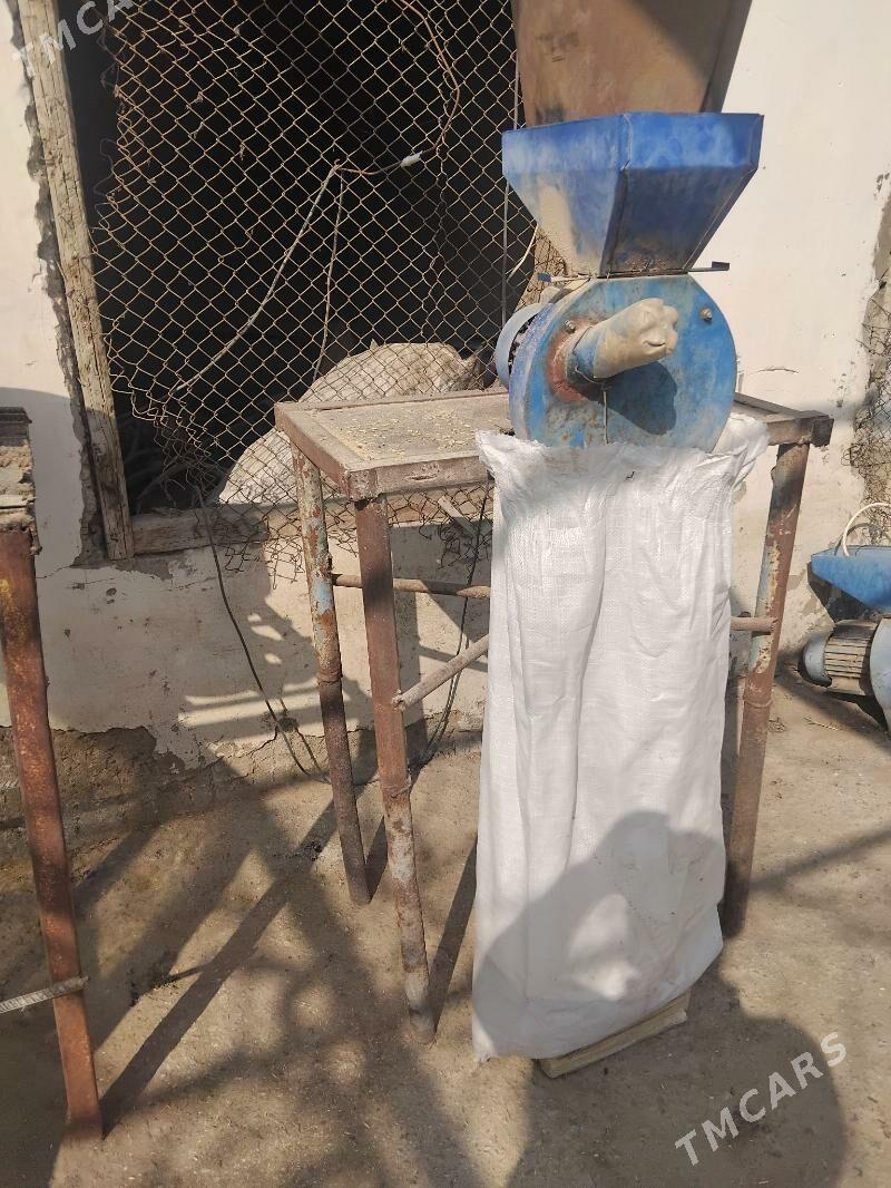 iym uveyan isdanok - Гёкдепе - img 1